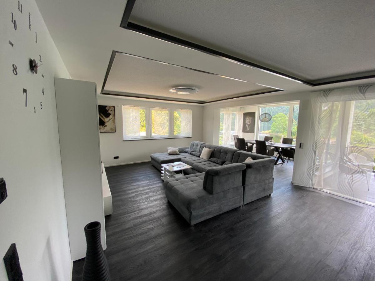 Apartments Saaldorf-Ferienhaus Mit 6 Apartments 45Qm-120Qm Direkt Am Thueringer Meer-Bleilochtalsperre Bad Lobenstein Esterno foto