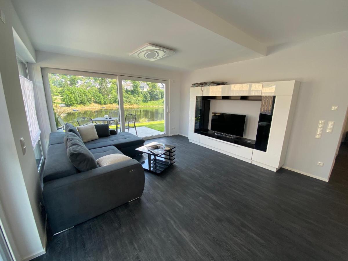 Apartments Saaldorf-Ferienhaus Mit 6 Apartments 45Qm-120Qm Direkt Am Thueringer Meer-Bleilochtalsperre Bad Lobenstein Esterno foto